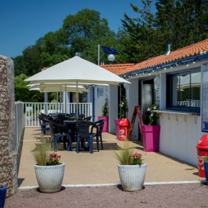 Terasse du bar du camping